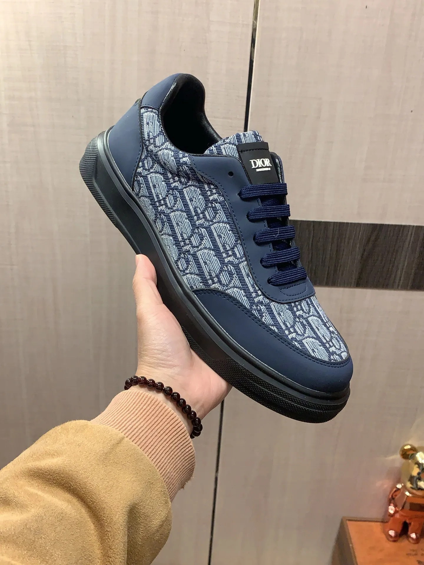 Men's men's shoes💰420💰💰🎩🎩[Lightning][Lightning] "Dior DIOR*" The latest • popular casual shoes, top brand [seduce] luxury ~ purchasing agency, top ~ quality. [Strong] The upper is made of imported breathable cowhide with material ➕ breathable sheepskin feet (•) and fine workmanship. The original stylish and stylish soft rubber wear-resistant and non-slip outsole is light and comfortable on the feet. The real thing looks better when photographed in person. 111: code: 38-44, 3️⃣ colors selected